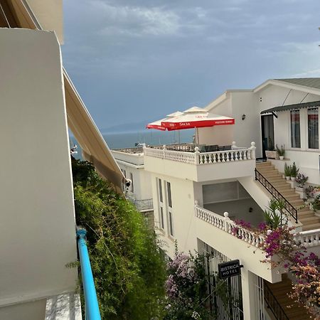 Helios Rooms Sarandë Esterno foto
